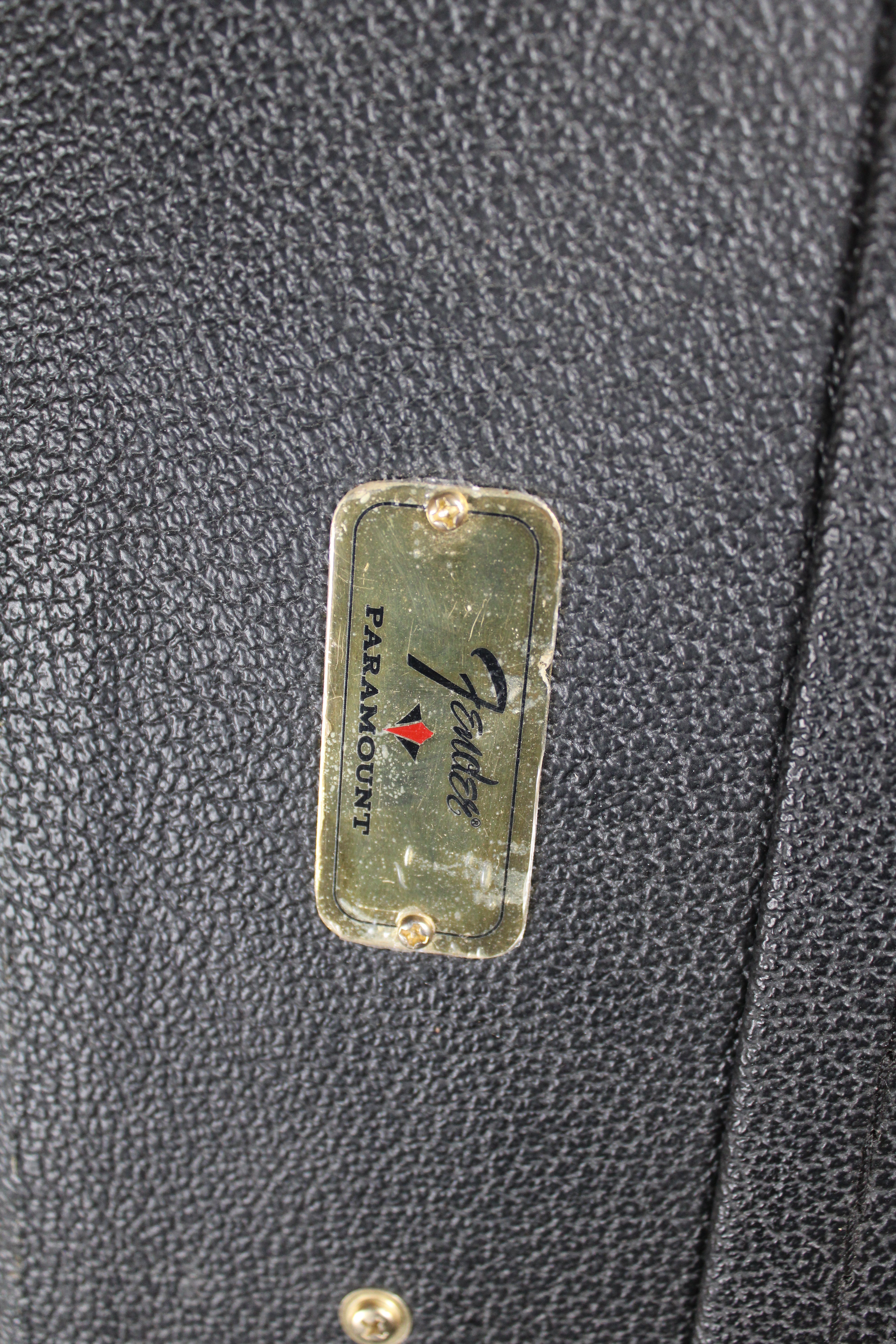 Fender Paramount Guitar Case, USED - Fair Deal Music