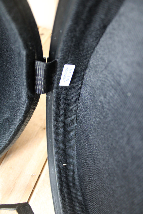 Small Acoustic Guitar Hard Case - used - Fair Deal Music