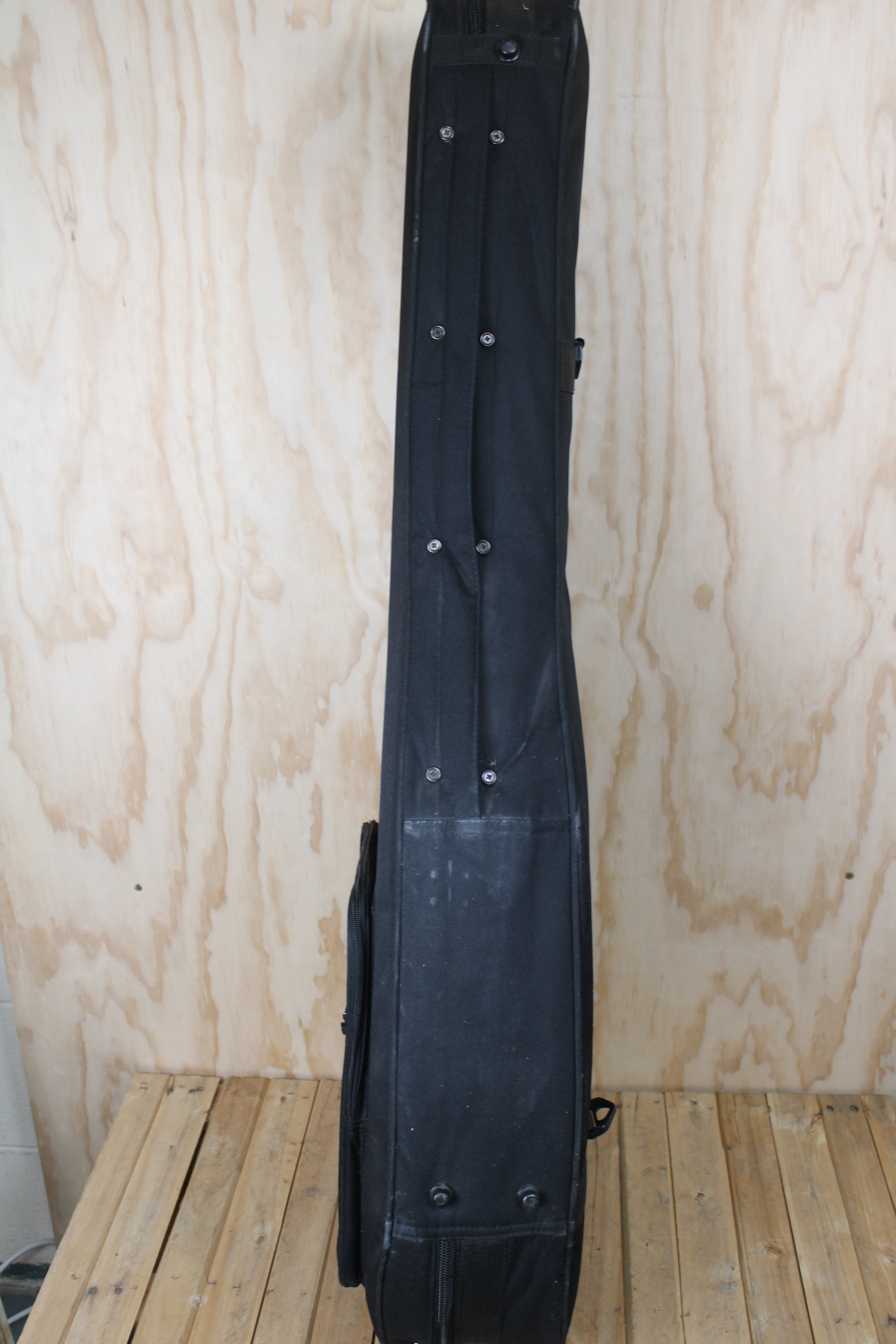 Semi Rigid Guitar Case Gatorcase USED - Fair Deal Music
