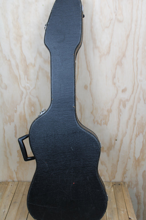 Strat hard guitar case USED - Fair Deal Music