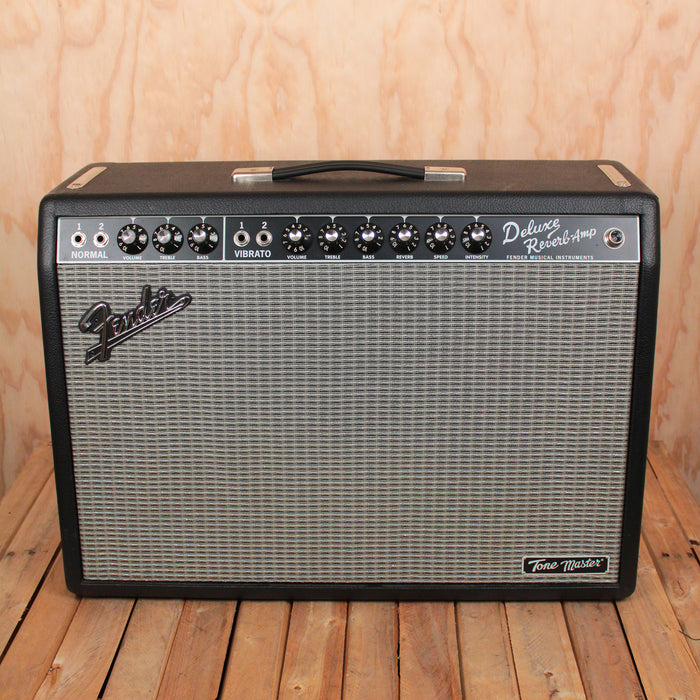 Fender Tone Master Deluxe Reverb Electric Guitar Amp, Ex Display - Fair Deal Music