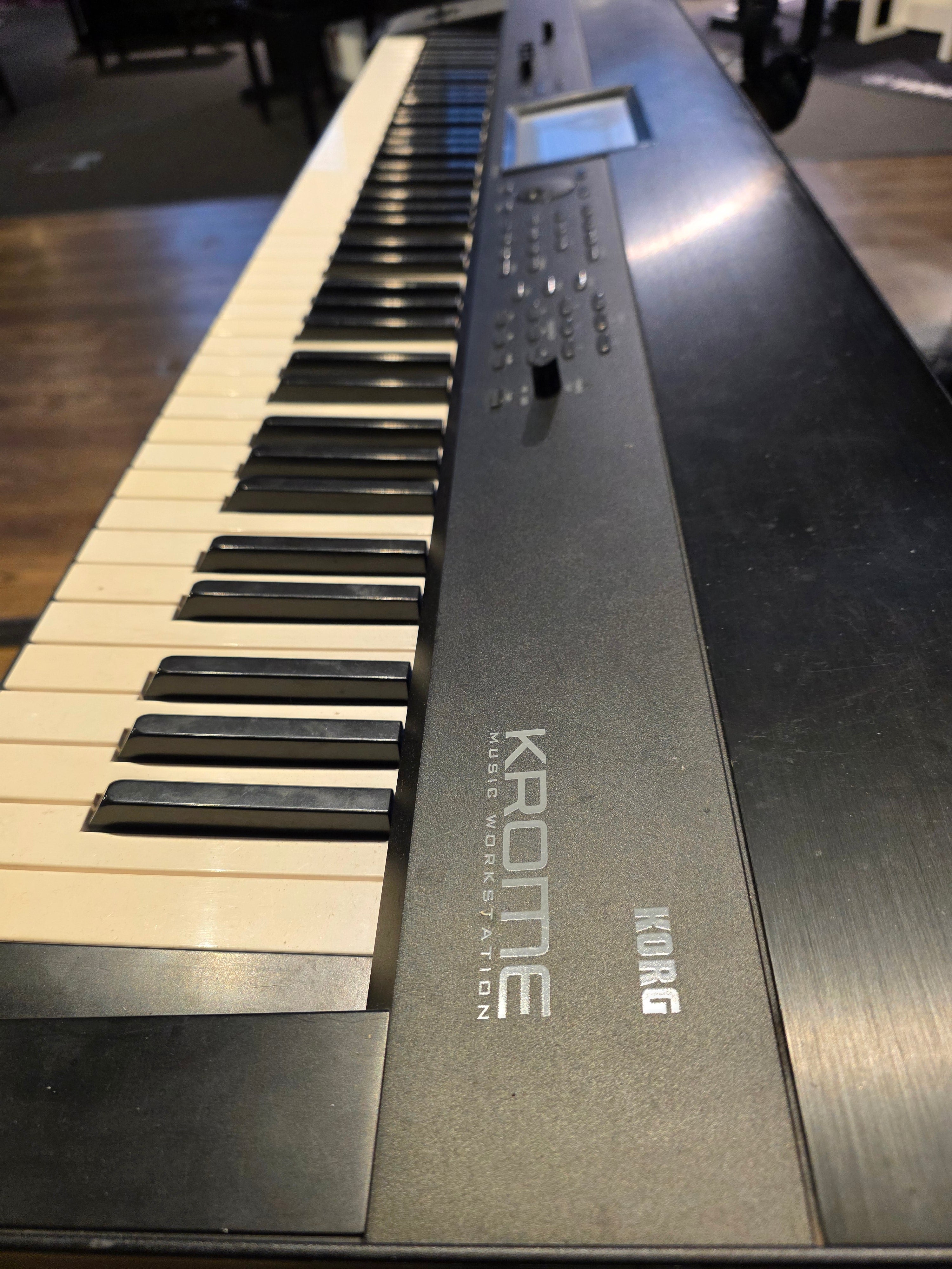 Korg KROME 88 Keyboard Workstation (Used) - Fair Deal Music