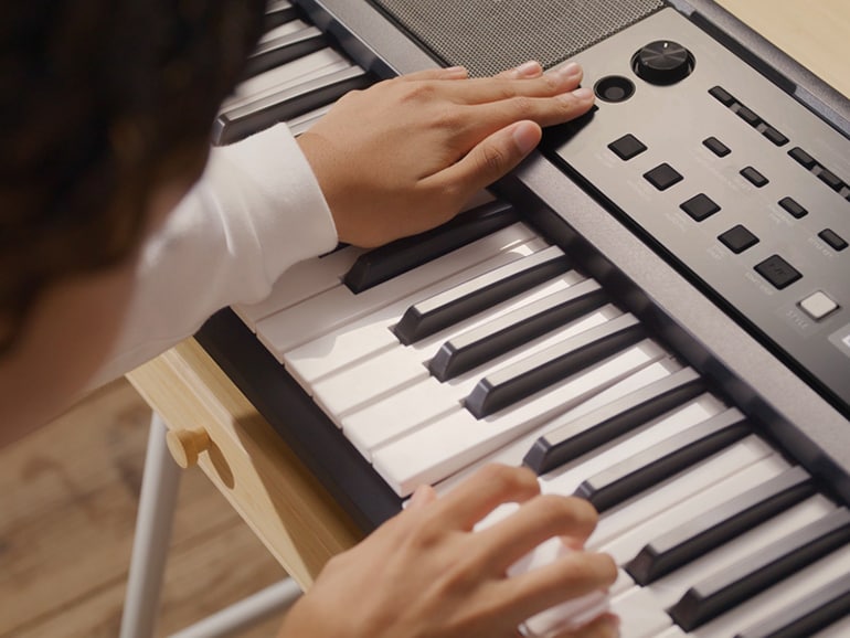 Yamaha PSR-E383 Portable Keyboard (Used) - Fair Deal Music