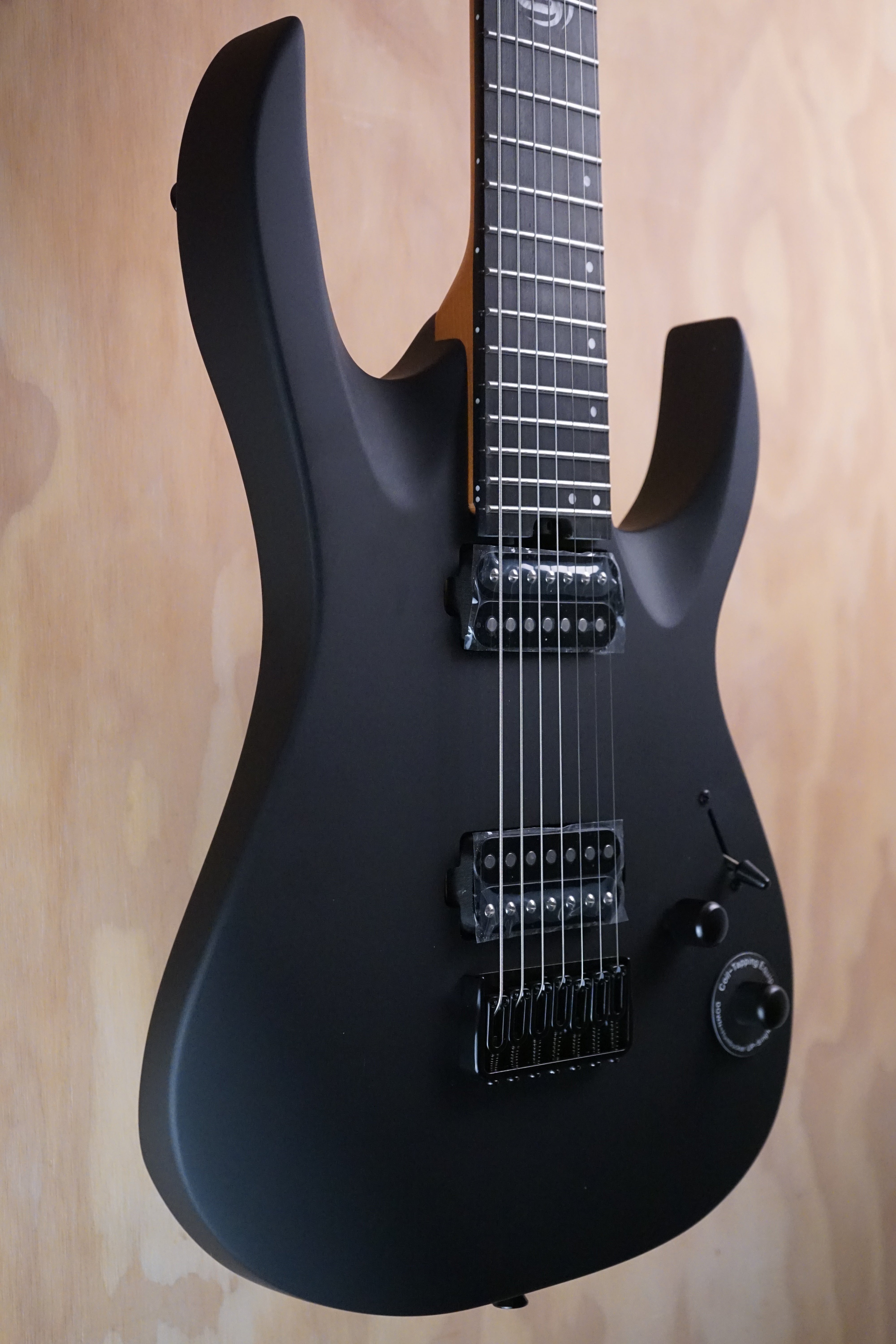 SQOE SEIB-7S 7-String Electric Guitar Black - Fair Deal Music