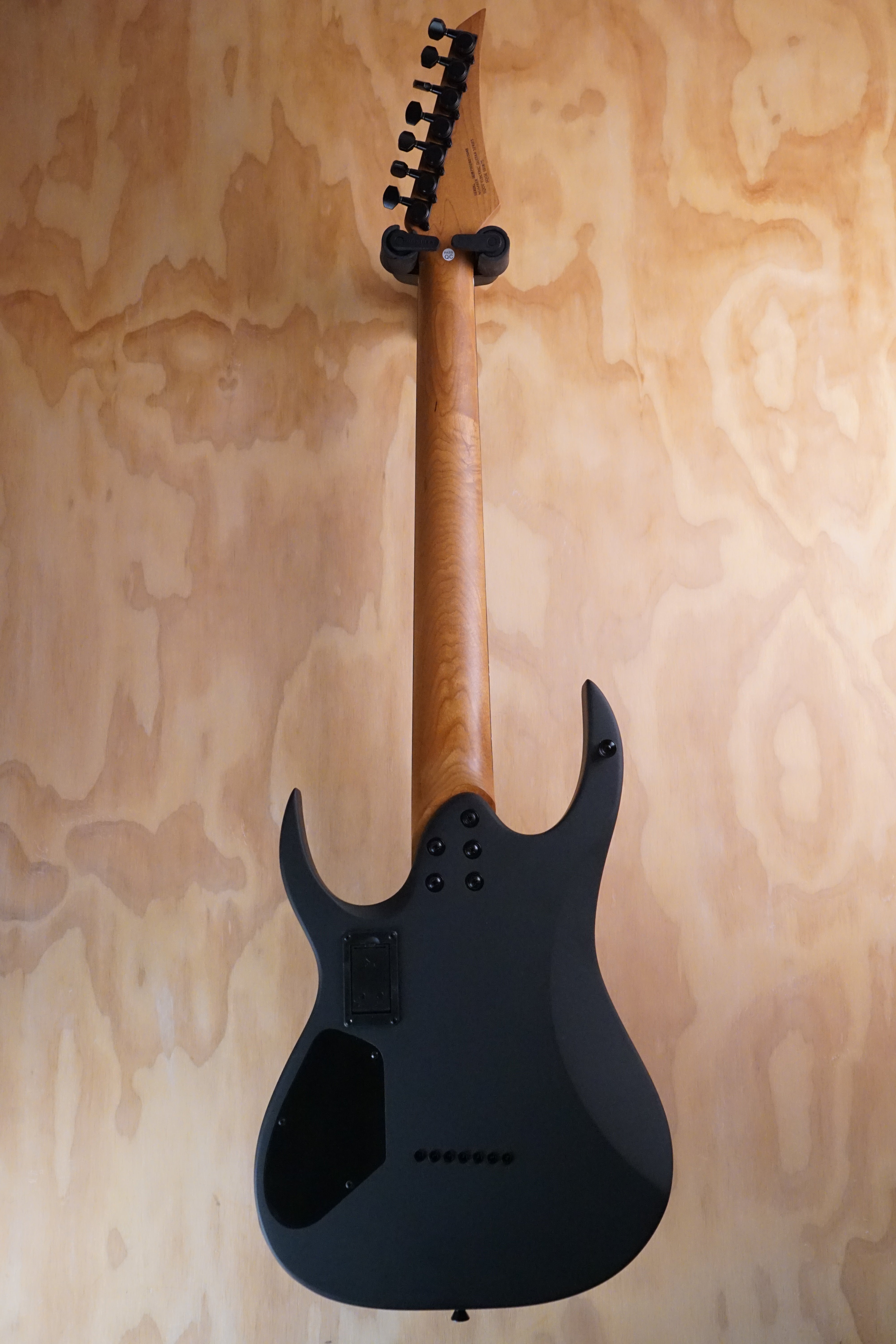 SQOE SEIB-7S 7-String Electric Guitar Black - Fair Deal Music