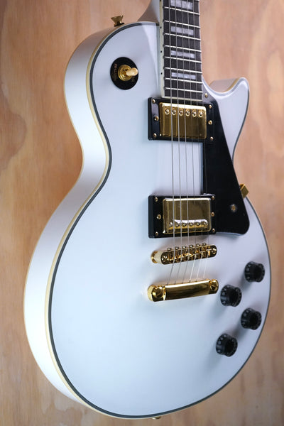 SQOE SELP300 LP Custom Style Guitar in White - Fair Deal Music