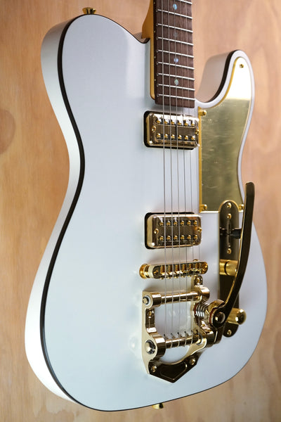 SQOE SETL1000 T-Style Electric Guitar In White With Tremolo - Fair Deal Music