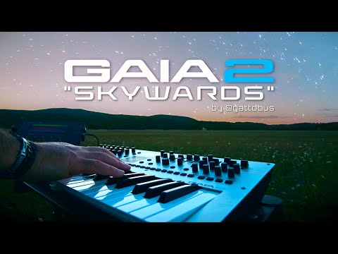 Roland GAIA 2 Synthesizer Keyboard Serial No: Z2Q2251 (Used) - Fair Deal Music
