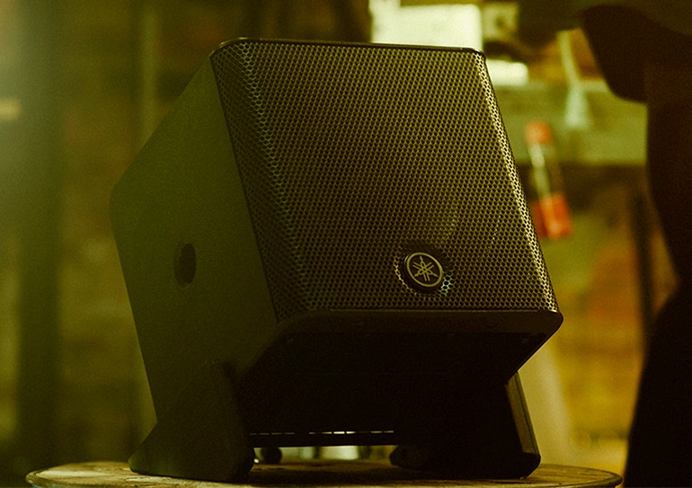 Yamaha STAGEPAS 200BTR Portable PA Speaker including Battery (B-Stock) - Fair Deal Music
