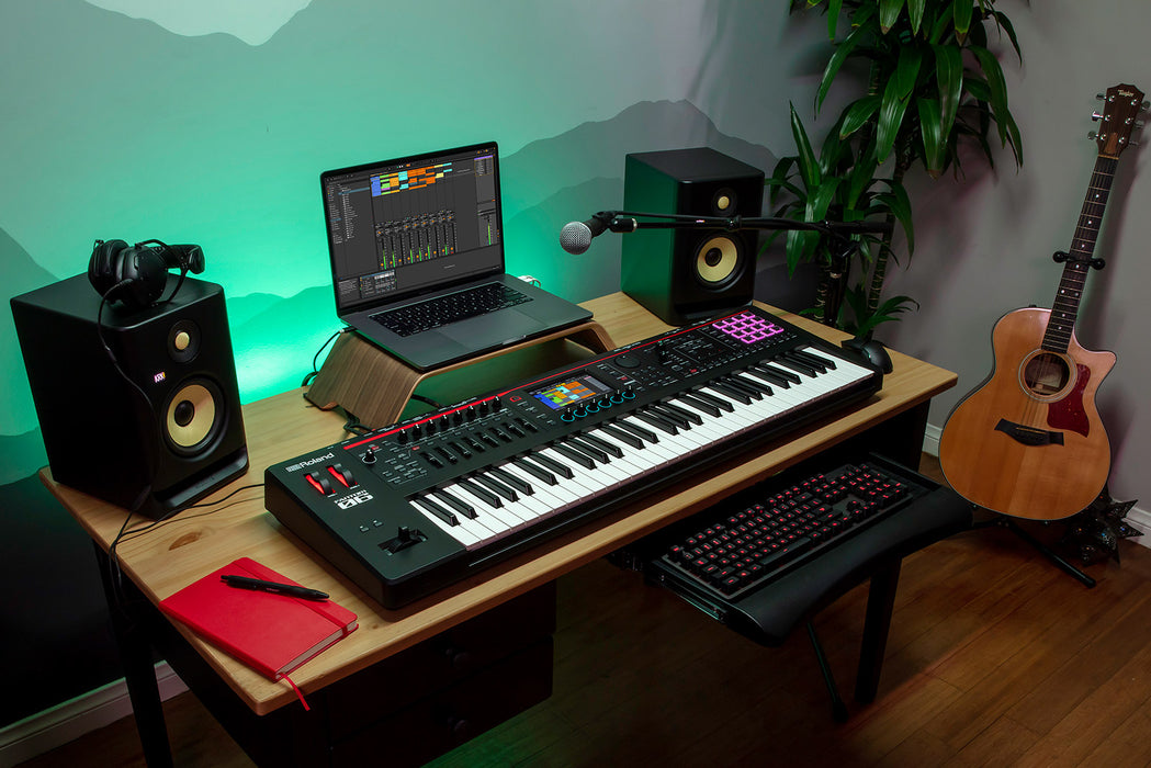 Roland FANTOM-06 Synthesizer Keyboard Workstation (61 keys) - Fair Deal Music